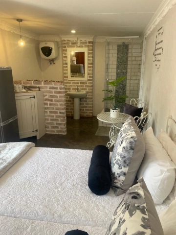 Dior room at Klipspruit Accommodation Parys